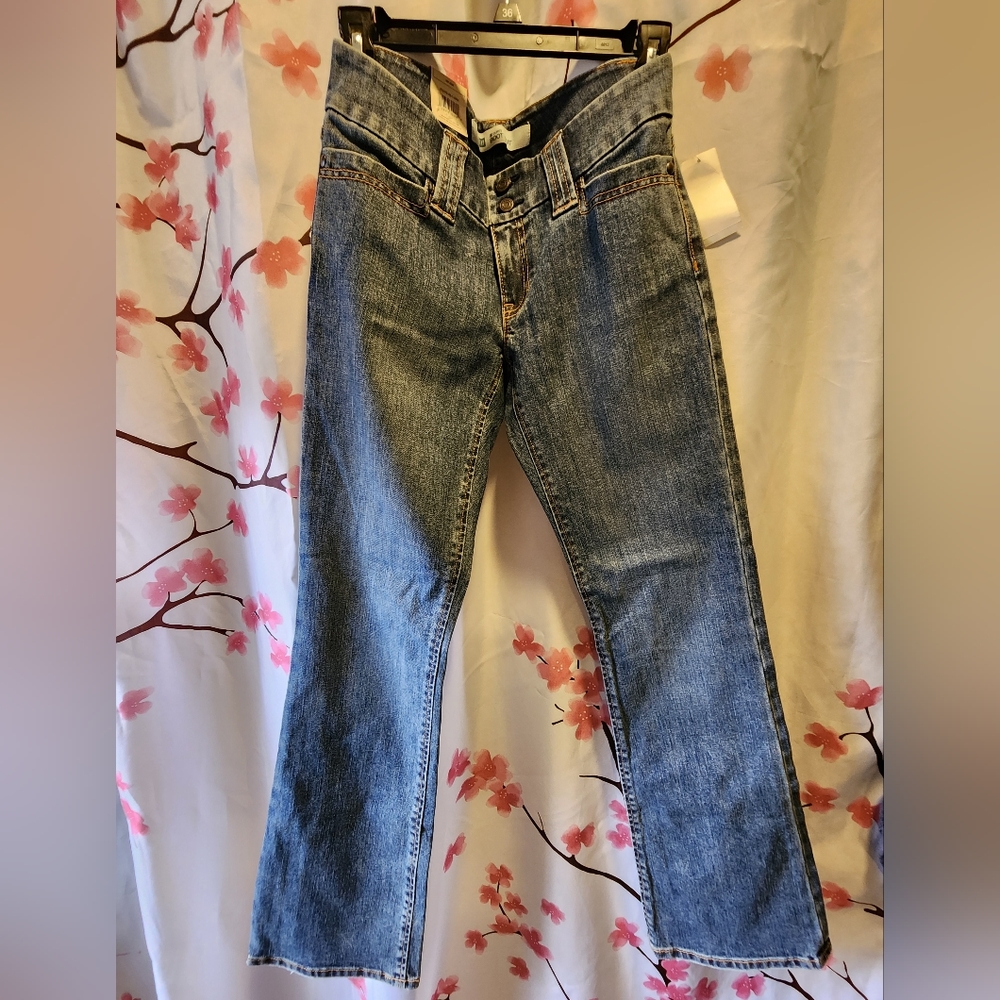 NWT GAP Women's Curvy Boot Cut Zip Fly Jeans Size 4